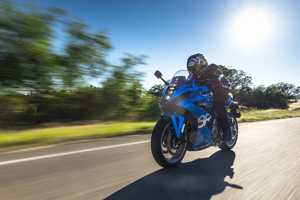 GSX-8R