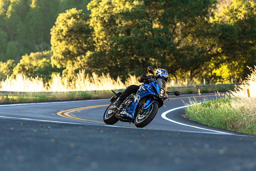 GSX-8R